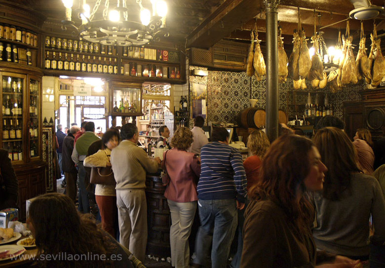 El Rinconcillo, de oudste bar van Sevilla - Andalusië, Spanje.
