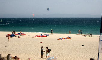 Windsurf a Tarifa, con Afrika sul horizonte 