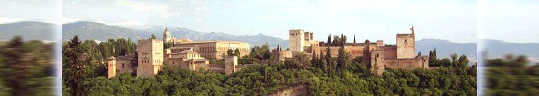 Vista sul Alhambra dal Mirador de San Nicolás nel quartiere del Albayzín, Granada - Andalusia, Spagna