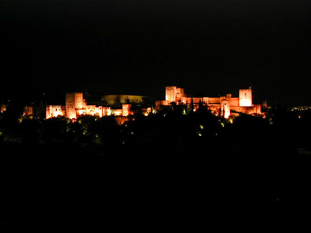 L'Alambra vista di notte, Granada - Andalusia, Spagna.