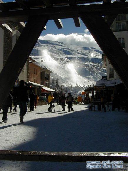 Sierra Nevada sci - telecabina Pradollano | Granada - Andalusia, Spagna.