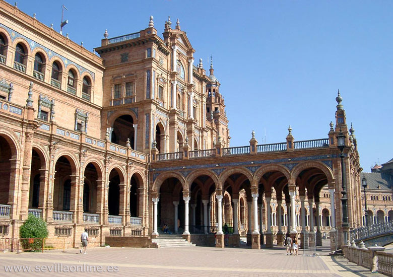 Padiglione centrale, Plaza de España, Siviglia