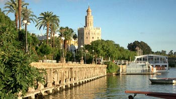 Torre del Oro (Gold Tower), Seville - Spain Torre del Oro (Gold Tower), Seville - Spain